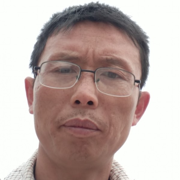 湘帅哥哥的照片