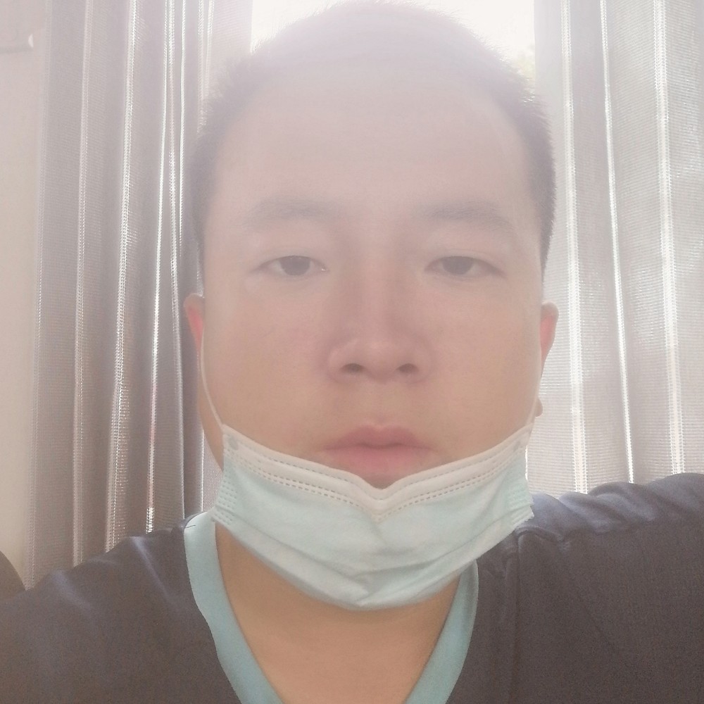 1受伤的狼的照片