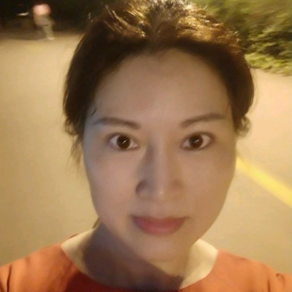 乐观漫步沧澜的照片