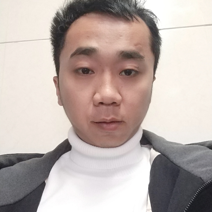 小可爱，包包的照片