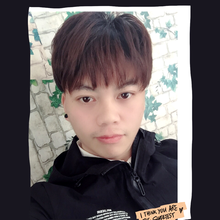 瑞雪粗犷的照片