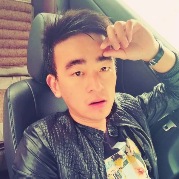 明理泪了白猫的照片