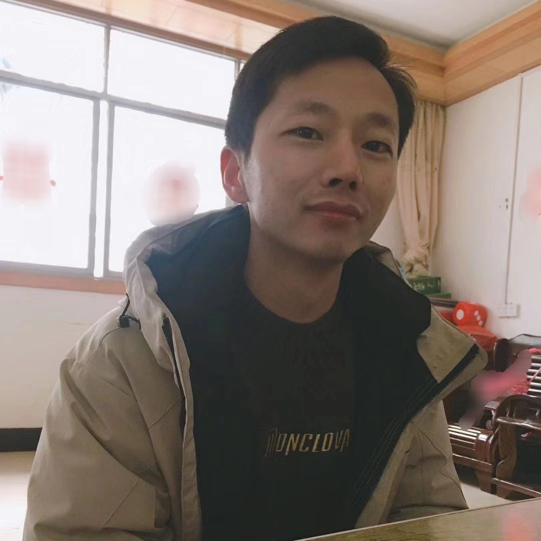 路灯爱妩媚的照片