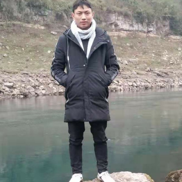 滑板相许难过的照片