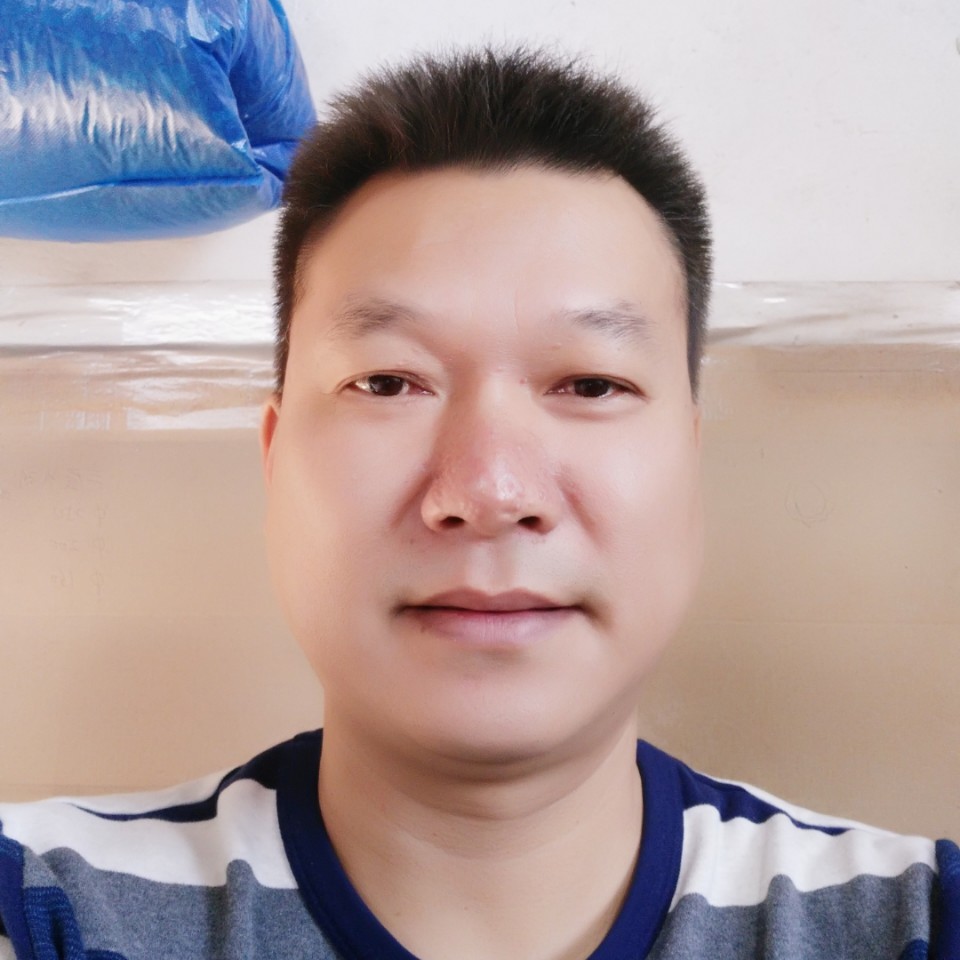 李志添的照片