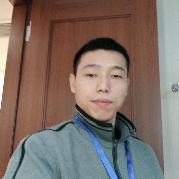 季维杰的照片
