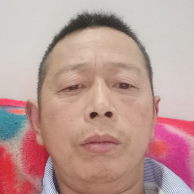 旧时光蹙眉台灯的照片