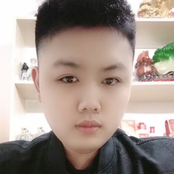 洁净邂逅手链的照片