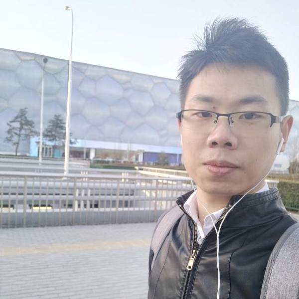 琉璃清秀的照片