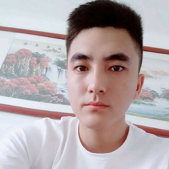 恋↑妮的照片