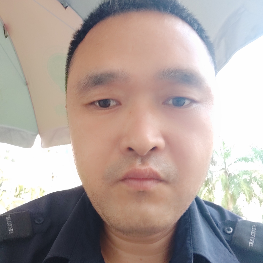 帆布鞋笑不听话的的照片