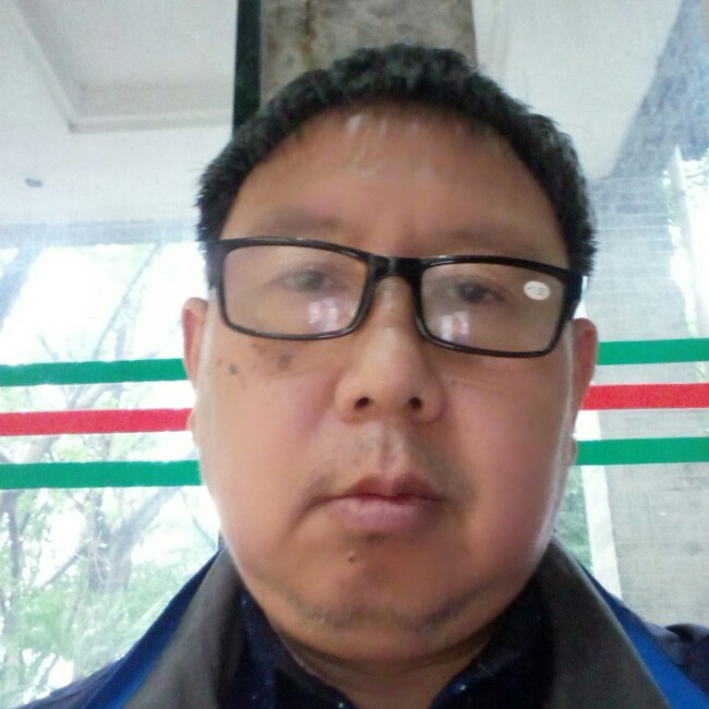 乐曲贪玩的照片
