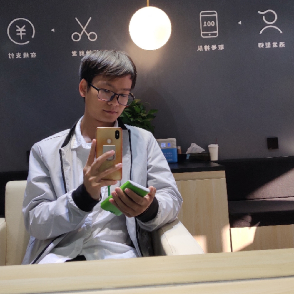 踏雪飞度铁索桥的照片