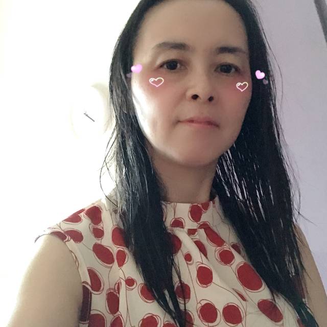 傲娇的红梅的照片