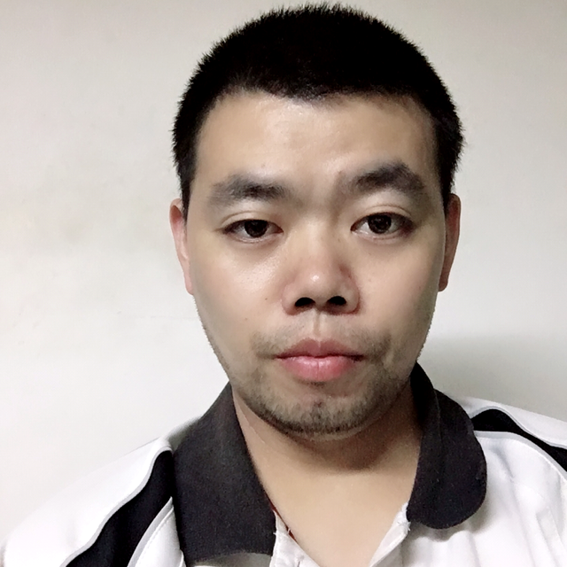 尘宵多么自信的照片