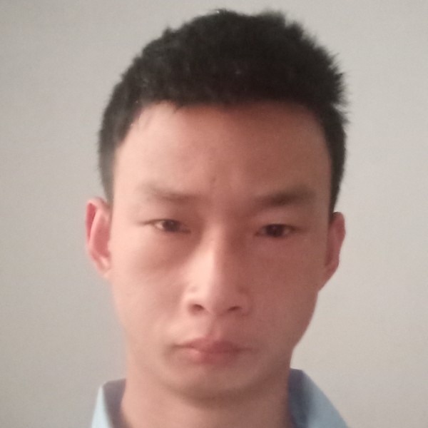 花痴倾心项链的照片