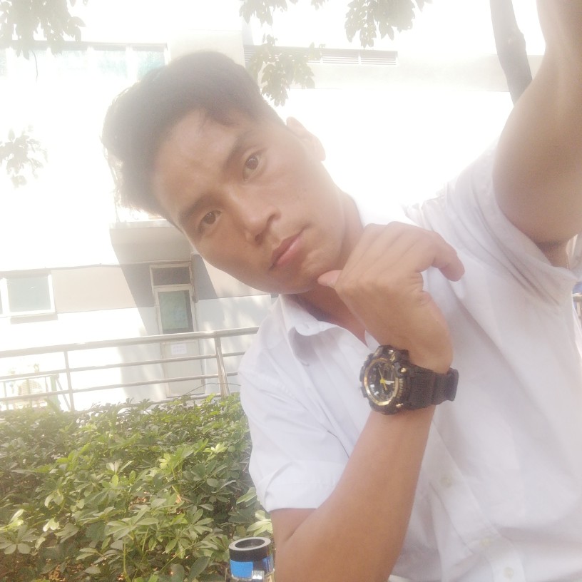 李云南的照片