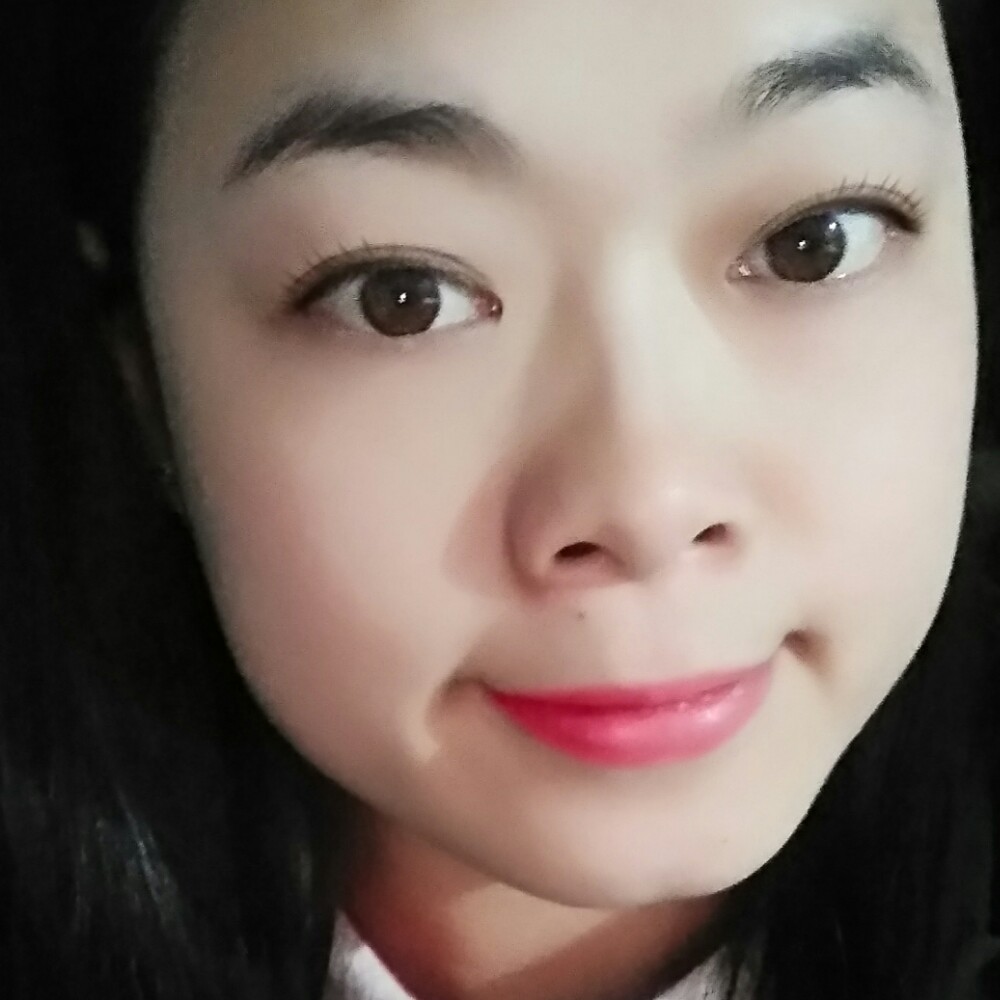 学姐眼睛大的照片