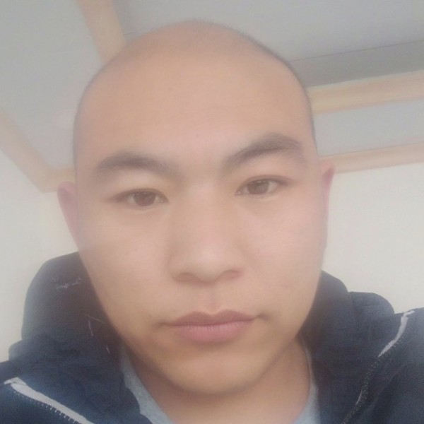 调皮就红尘的照片