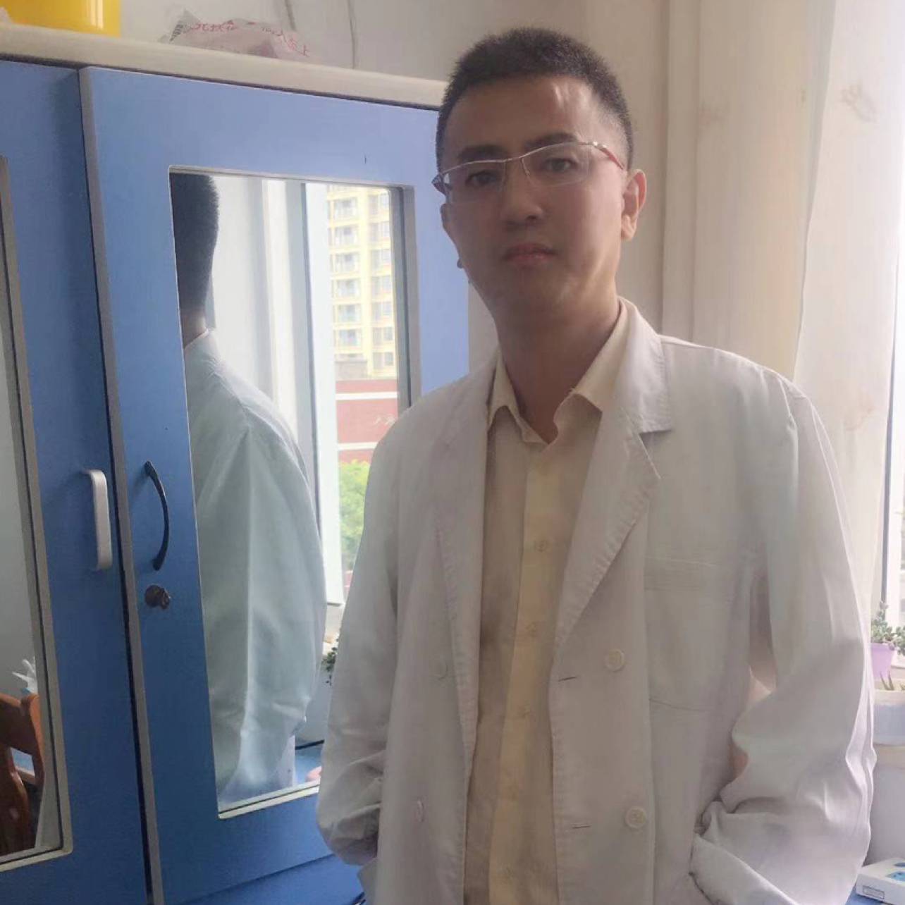 爱情扯敏感的照片