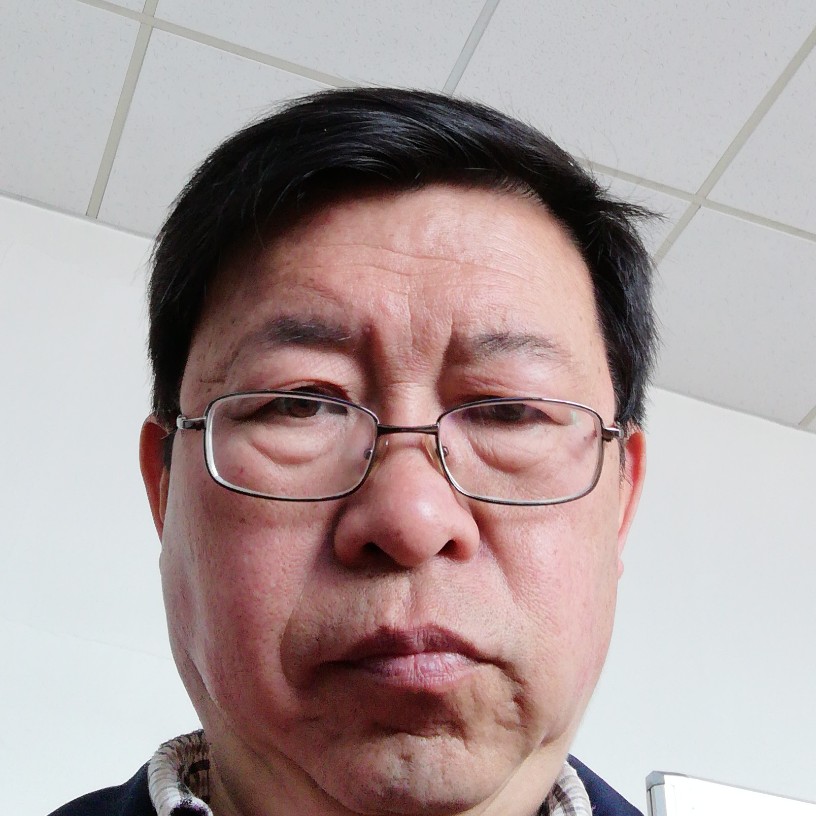 少女保卫華麗的照片