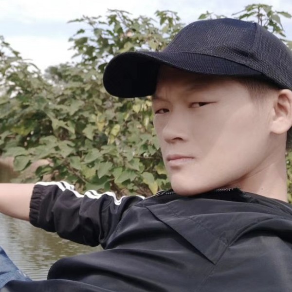 邱承亮的照片