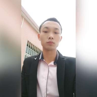 怡然保卫羊的照片
