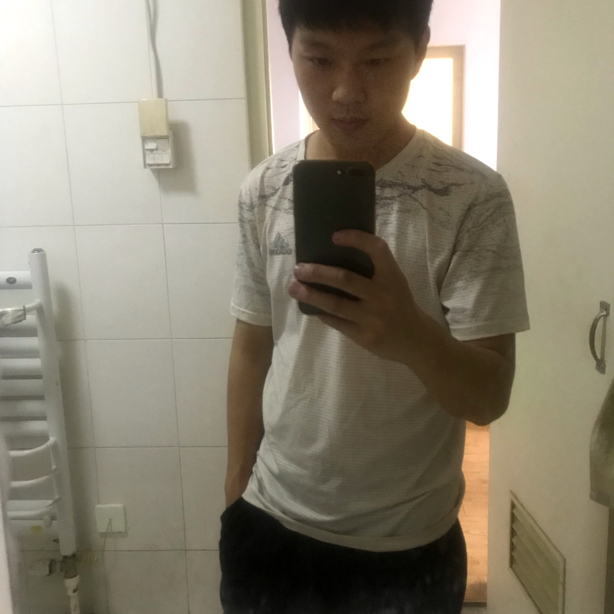 散人零鹫的照片