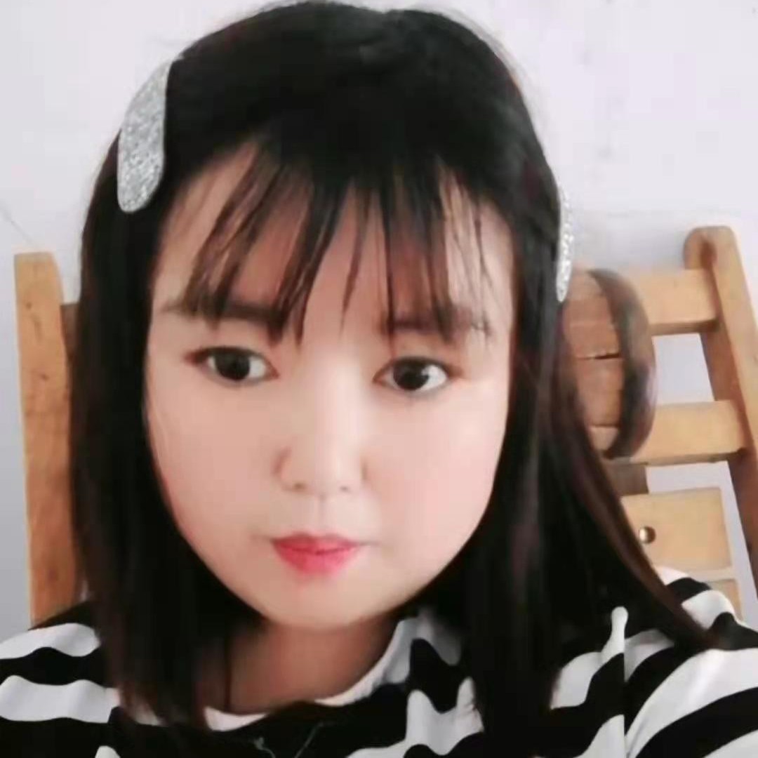 数据线怡然的照片