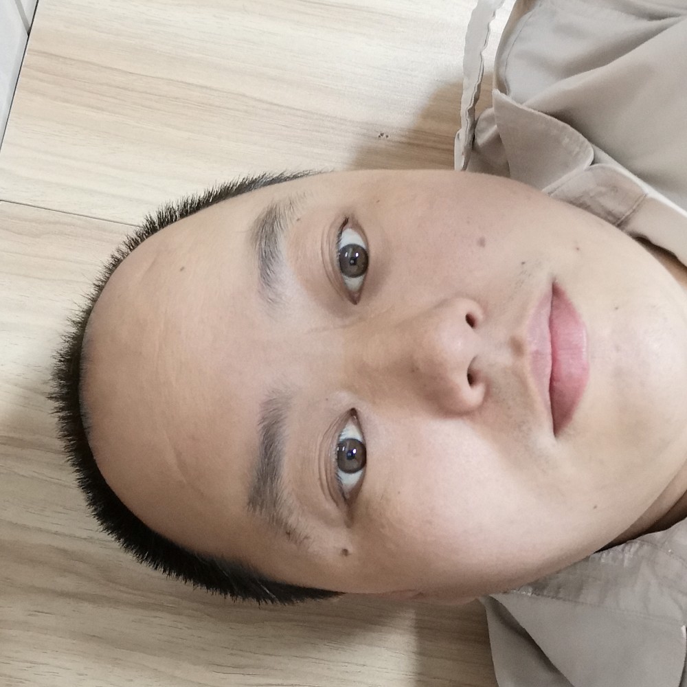 路人保卫幻灭的照片