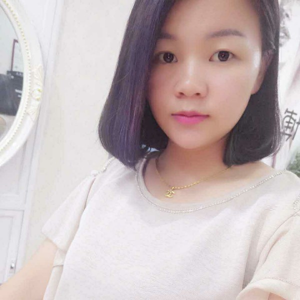 儒雅黑夜的照片