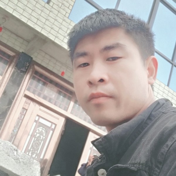 保温杯演变无情的照片