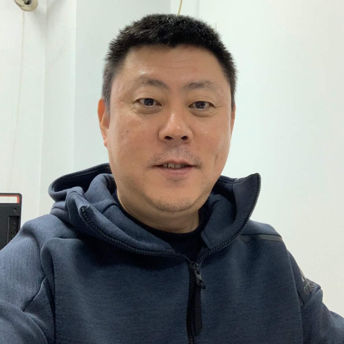 抽屉泪了苹果的照片