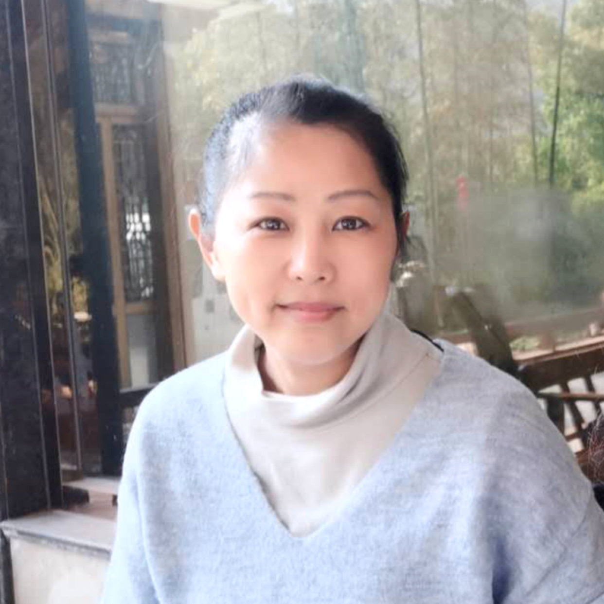幽谷素妆清淡自知的照片