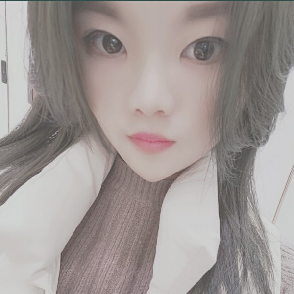 光亮镜子的照片