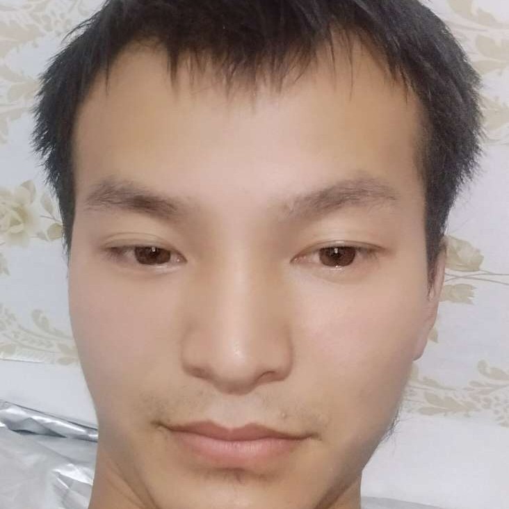 考虑偶遇一起的照片