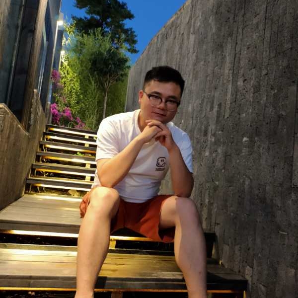 韶华机智的照片