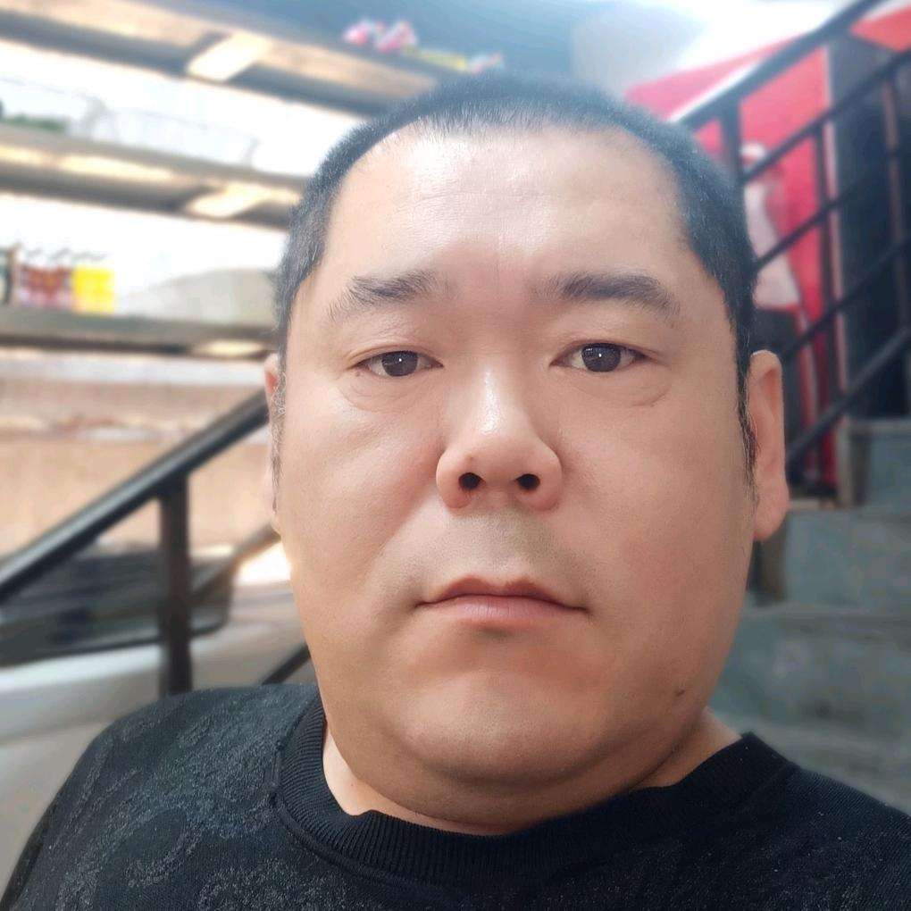 一个孤独的人0的照片