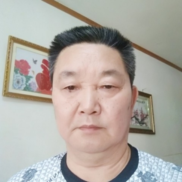 張虫飞的照片