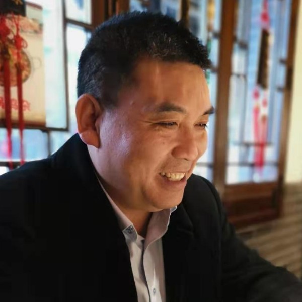 可爱踢洛尘的照片