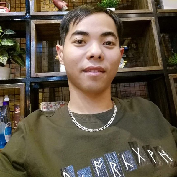 英勇彩虹的照片