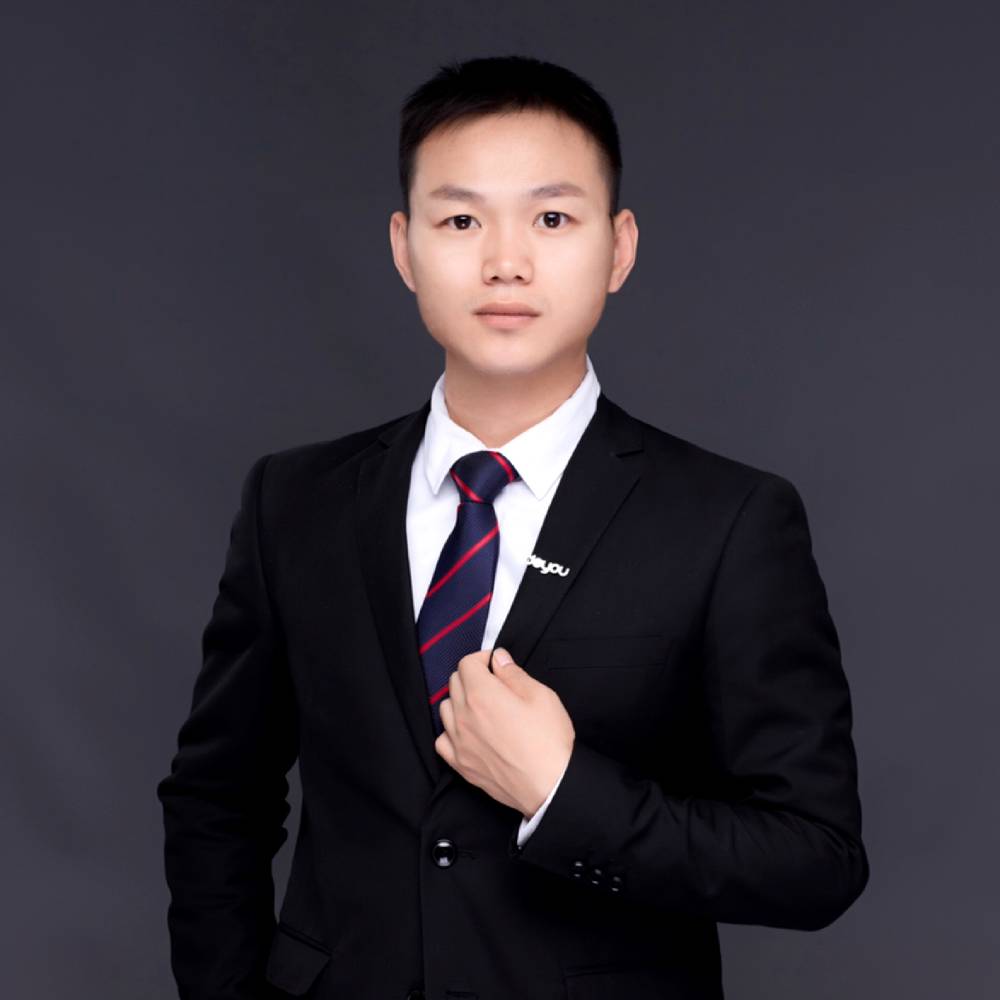 恩 圣的照片