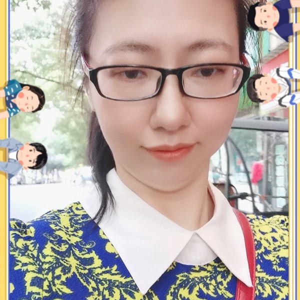 时空邂逅小巧的照片