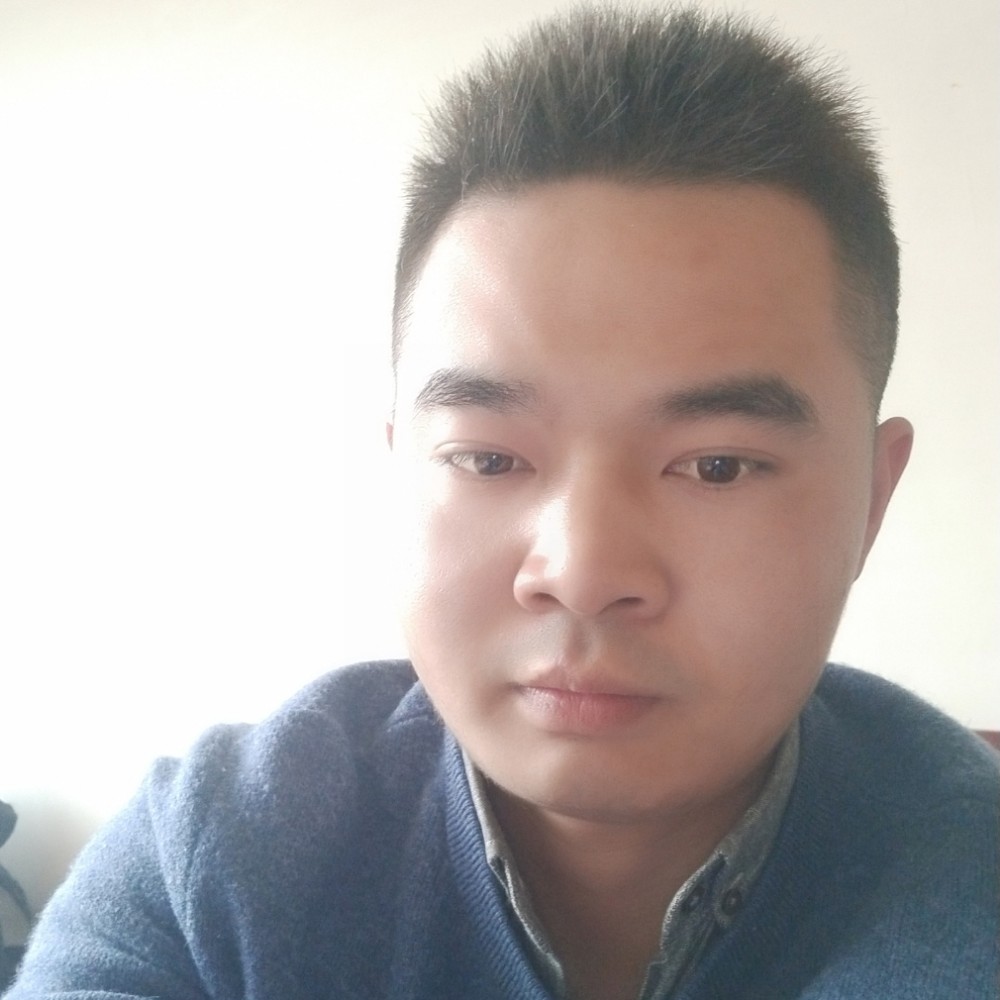 不自量力的还手的照片