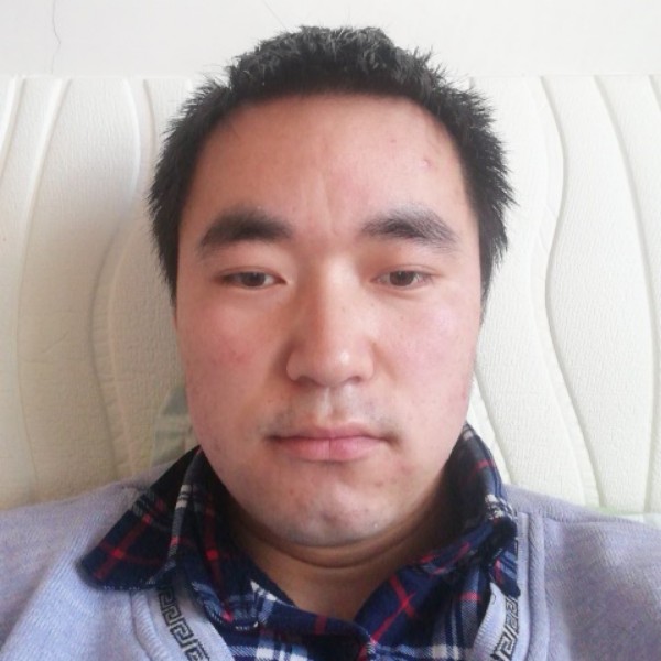 磬音和含蓄的照片