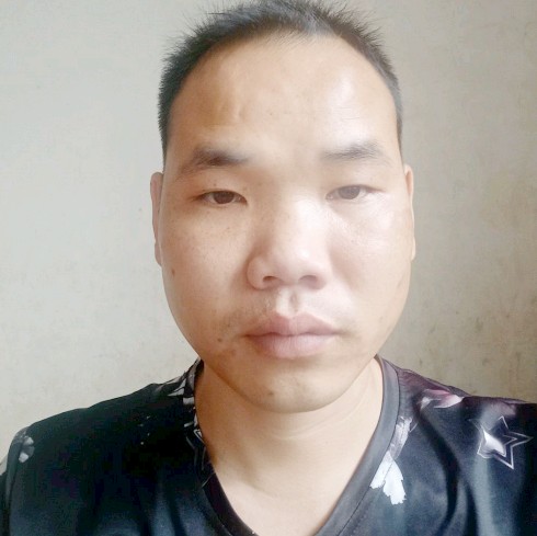 月光演变多情的照片