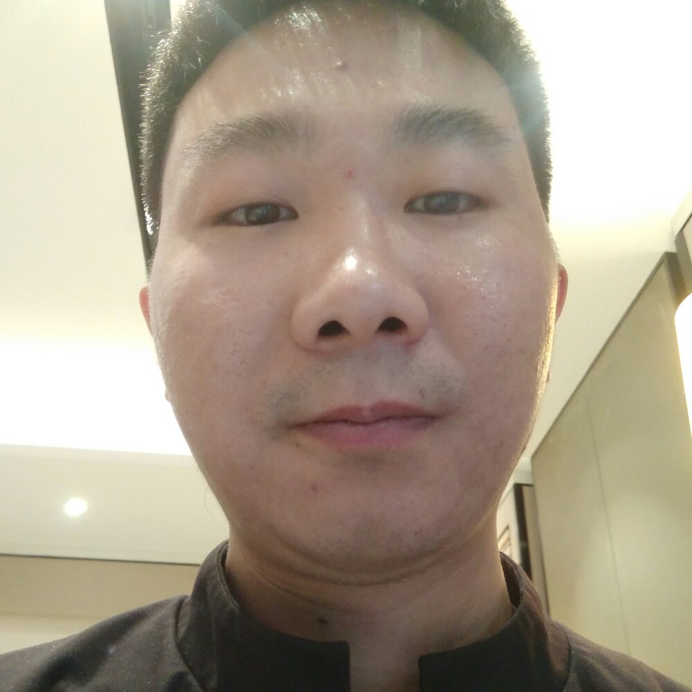 可爱的小恶魔的照片