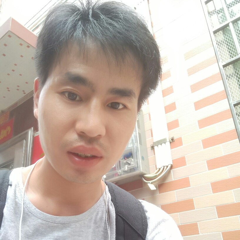 鱼找鱼虾找虾的照片