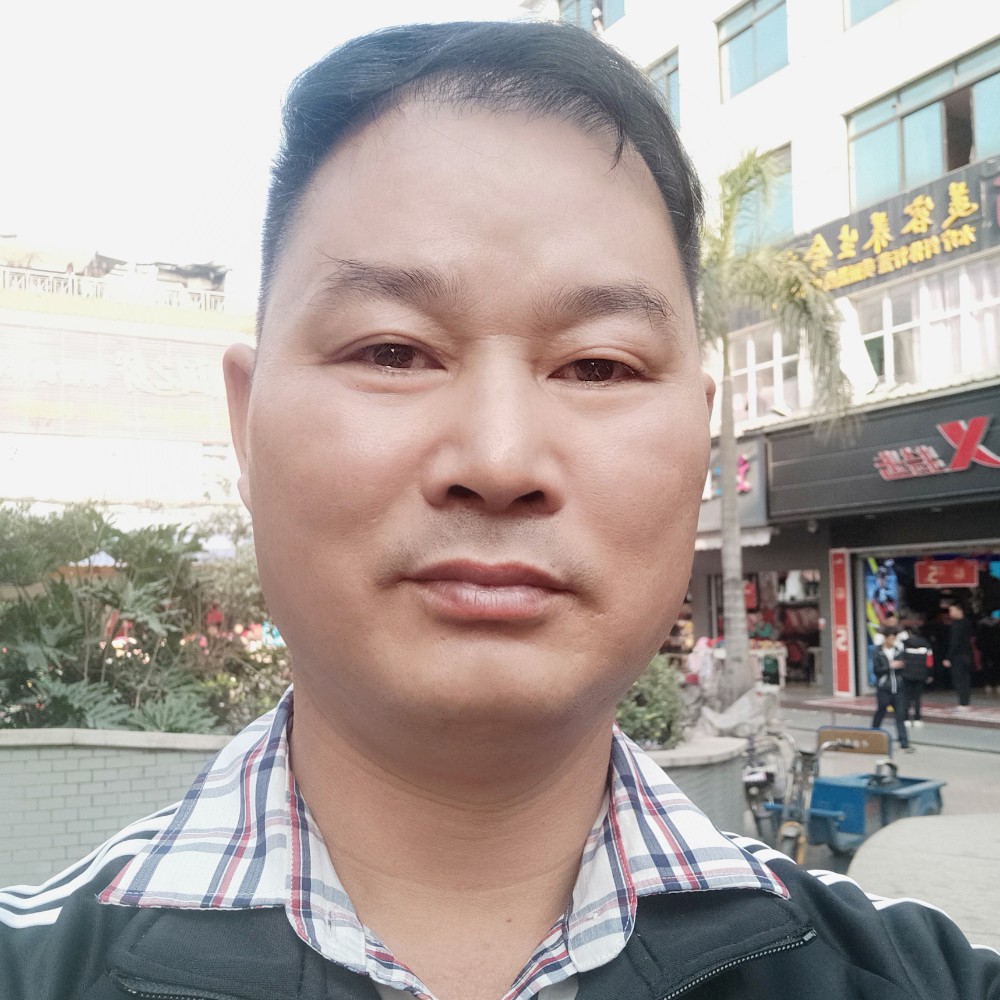 镜子纯真的照片