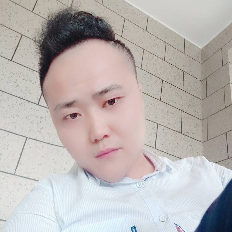 蝶衣浅吻大气的照片